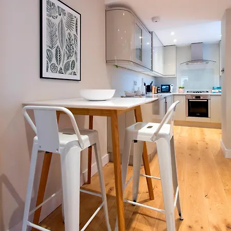 Madison Hill - Byrne Garden 3 - One Bedroom Home London Exterior photo
